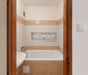 2 izbový byt na prenájom 61m2, Skalica - Photo 1