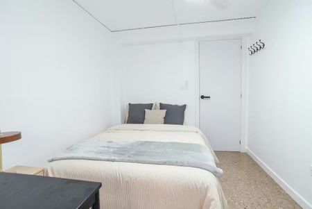 Carrer de José Iturbi, Xirivella, Valencian Community 46950 - Photo 5