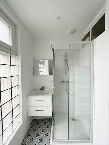 Location Appartement 3 pièces 32m² ORLEANS 45000 - Photo 5