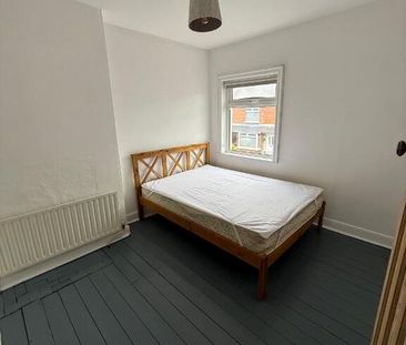 27 Ranelagh Street, Belfast, BT6 8NP - Photo 5