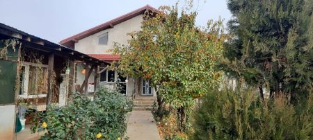 Închiriez casă Suseni, Bolintin-Vale - Fotografie 5