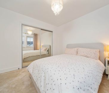 Price £1,550 pcm - Available Now - Unfurnished - Photo 6