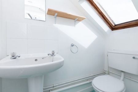 New High Street, Headington - Photo 3