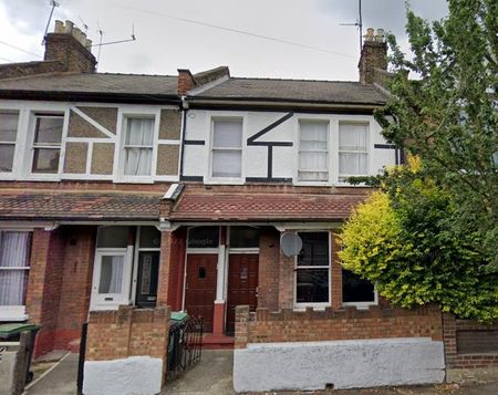 Manchester Road, London N15 - Photo 4