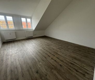 Wunderschöne 3-Raum-Wohnung über den Dächern von Leipzig - Foto 2