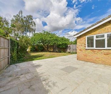 Grovelands Avenue, Winnersh, Wokingham, Berkshire, RG41 - Photo 5