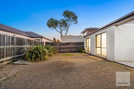 Prime Central Location! - Photo 5