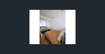 Furnished Studio + Parking - Photo 5