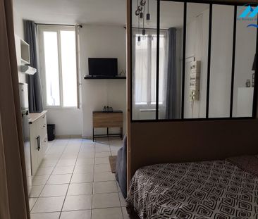 Location Appartement 1 pièce 23m² MARSEILLE 7ème - Photo 3