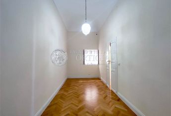 4 o più locali In Affitto a Siracusa