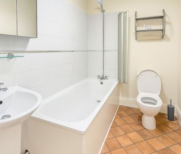 Gerorge Lane, Lewisham, SE13 6 - Photo 3