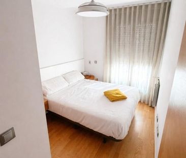 3 room luxury Flat for rent in Valencia, Spain - Photo 4