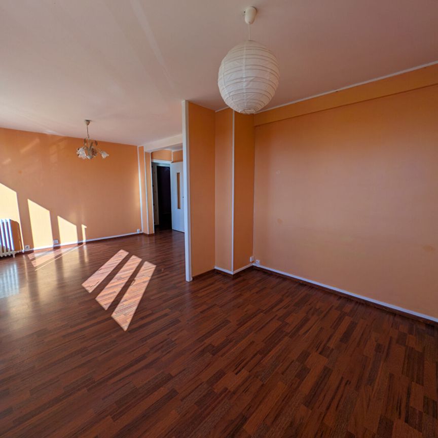 Location Appartement 3 pièces 61m² - Photo 1
