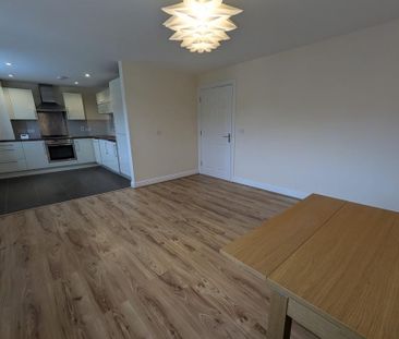 2 bedroom apartment to rent - Photo 2