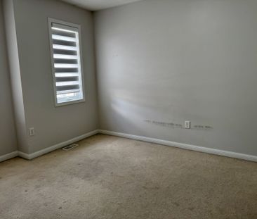 For Lease - 29 Lathbury Street Unit# Main, Brampton, Ontario - Photo 6