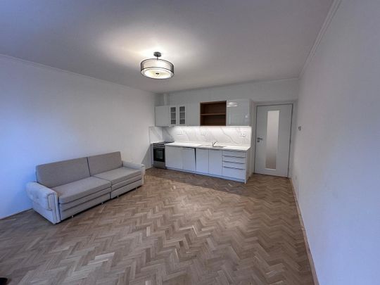 Pronájem bytu 2+kk 49 m² - Photo 1