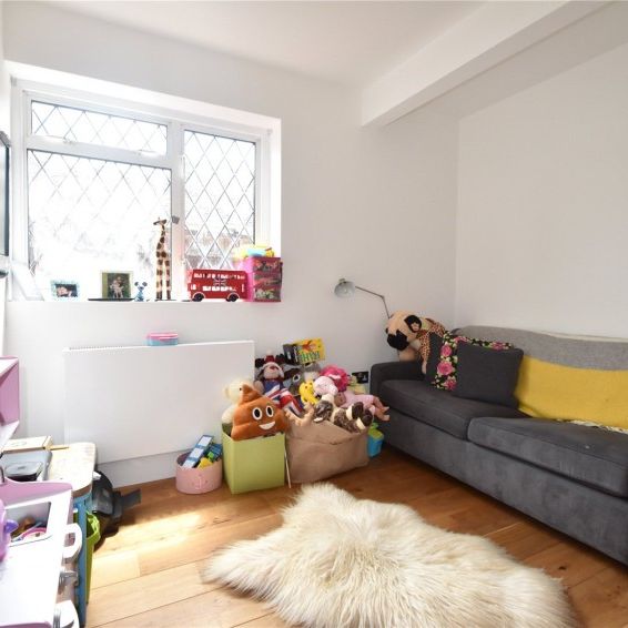 Clewer Hill Road, Windsor, Berkshire,SL4 - Photo 1
