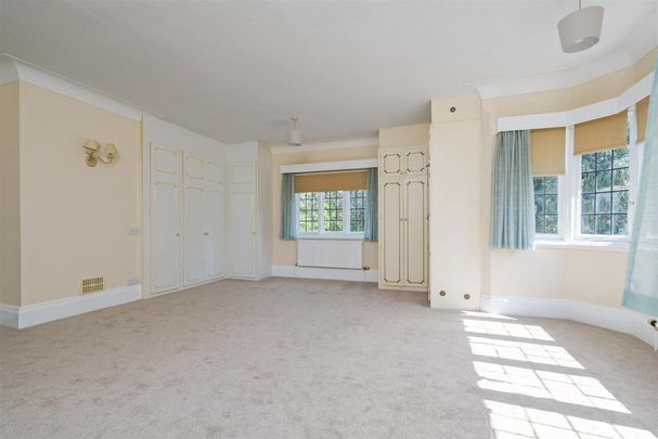 6 bedroom detached house to rent - Photo 1