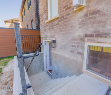 For Lease - 1038 Hardy Way Unit# Lower, Innisfil, Ontario - Photo 4