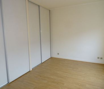 Location Appartement 3 pièces 73m² - Photo 3