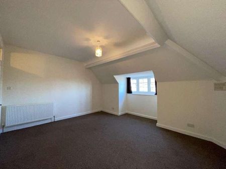 Esplanade Crescent, Scarborough, YO11 - Photo 4