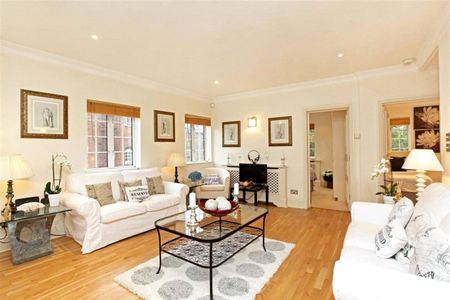The Mount, NW3, London - Photo 2