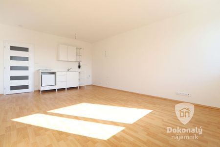 Pronájem bytu 1+kk 30 m² - Photo 5