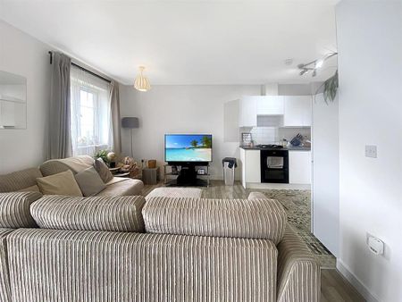 2 bedroom apartment to rent - Photo 3