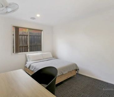 “3 ROOMS FOR RENT! LARGE MODERN ROOMS” - Photo 4