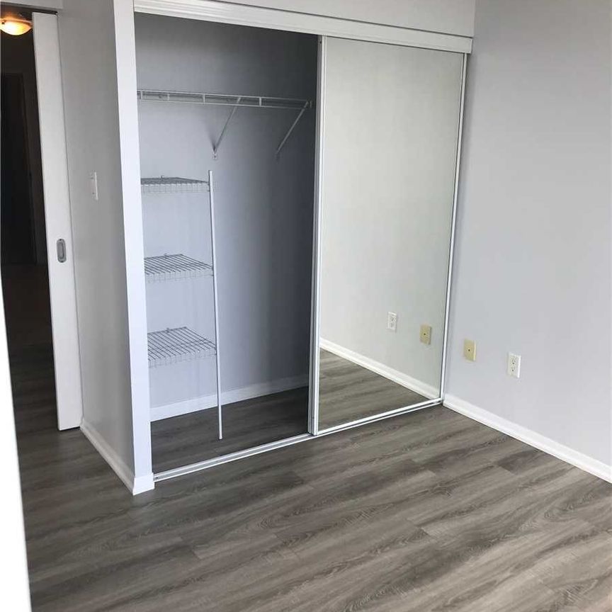 For Lease - 38 Grenville Street Unit# 3706, Toronto, Ontario - Photo 1