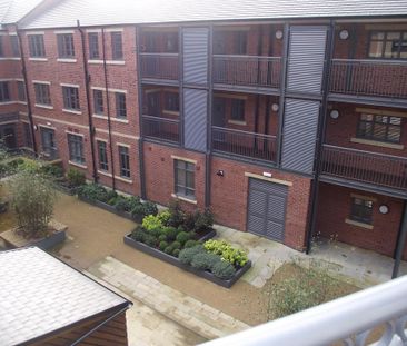 1 bedroom flat to rent - Photo 4