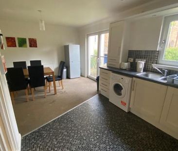 4 bedroom house to rent - Photo 5