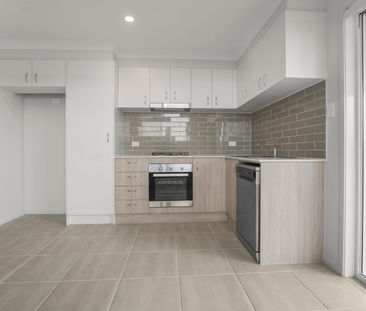 Brand New & Well Appointed - Photo 5