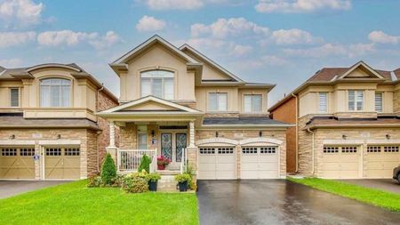 For Lease - 180 Belmore Court, Milton, Ontario - Photo 2