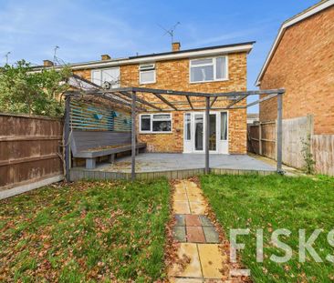 3 bedroom end of terrace house to rent - Photo 2