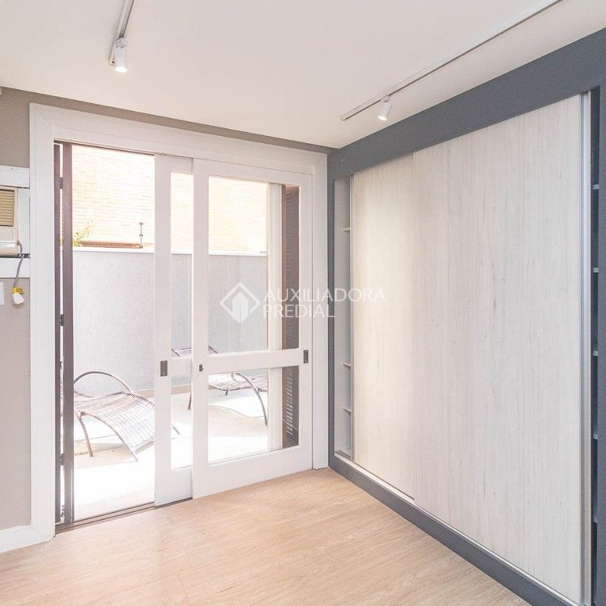 Apartamento com 3 quartos e 200m² para alugar em Moinhos de Vento, Porto Alegre. - Foto 1