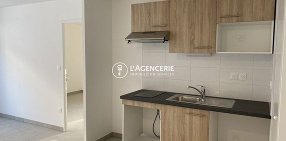 Appartement 41m² avec stationnement - Photo 2