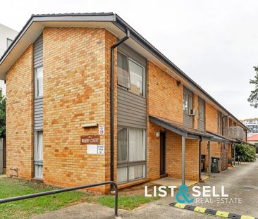 Cosy & Convenient One Bedroom Apartment - Photo 1