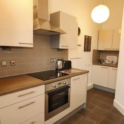 2 bedroom property to rent in Liverpool - Photo 1