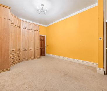 10 bedroom detached house to rent - Photo 6