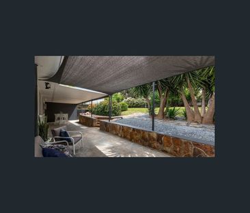 3 Cranly Close, Valley View, SA 5093 - Photo 1