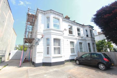 Rowlands Road, Worthing - Photo 2