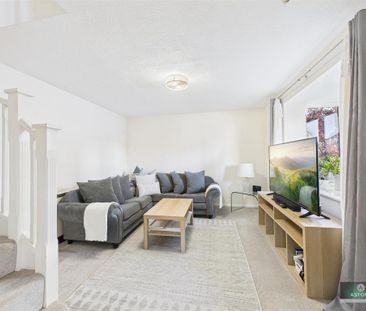 2 bedroom terraced house to rent - Photo 2