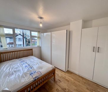 1 bedroom in a house share to rent - Photo 3