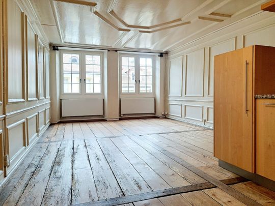 HAUPTGASSE 36, Spacious 2.5-room apartment with exposed beams and through-house - Photo 1
