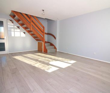 2 bedroom semi-detached house to rent - Photo 5