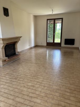 Location Maison 4 pièces 84m² DARDILLY 69570 - Photo 1