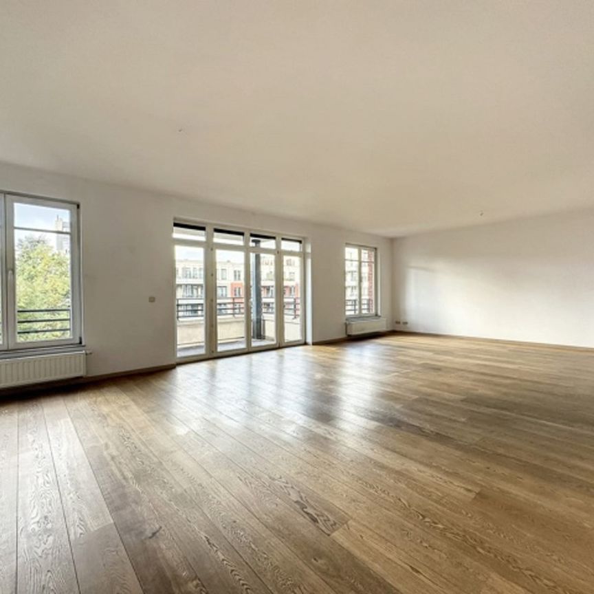 Tout savoir sur cet appartement à Ixelles, à Ixelles - Photo 1