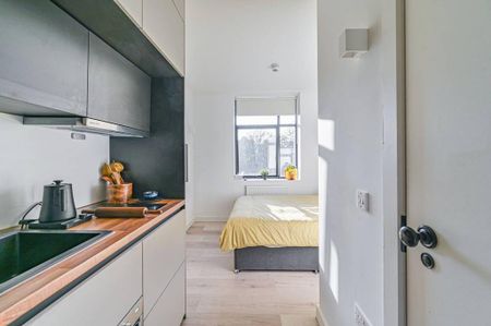 Studio to rent - Photo 3