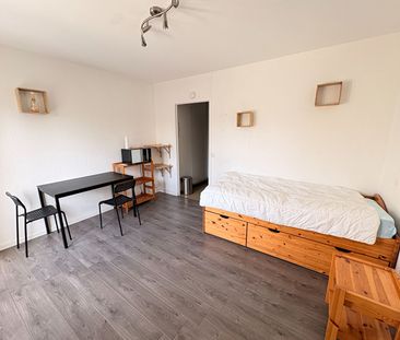Location Appartement 1 pièce 20m² LILLE 59000 - Photo 2